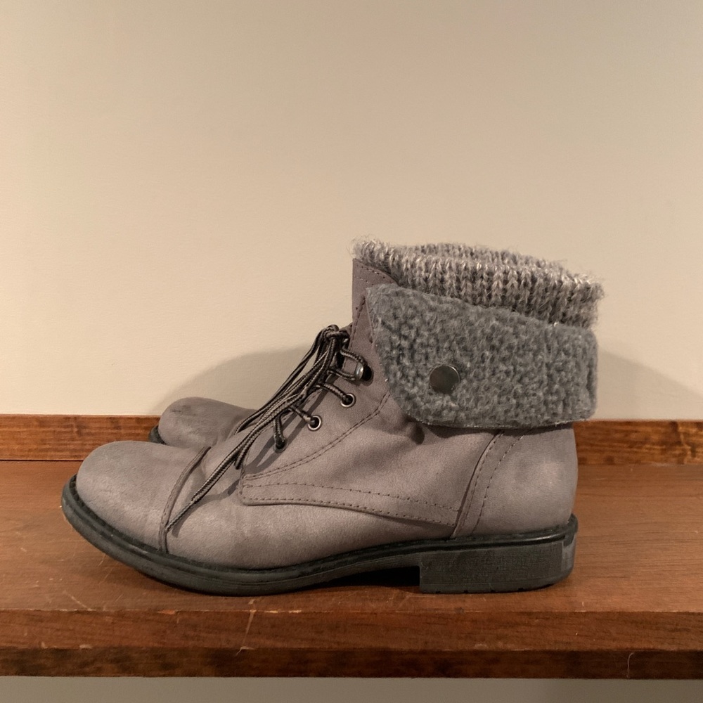 Lace Up Sweater-Top Boot